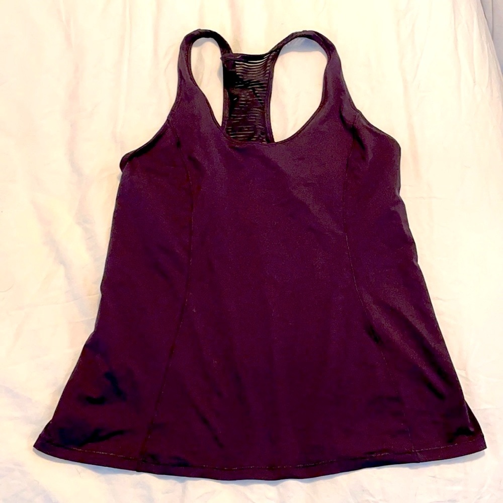 Lululemon deep purple tank. Size 6